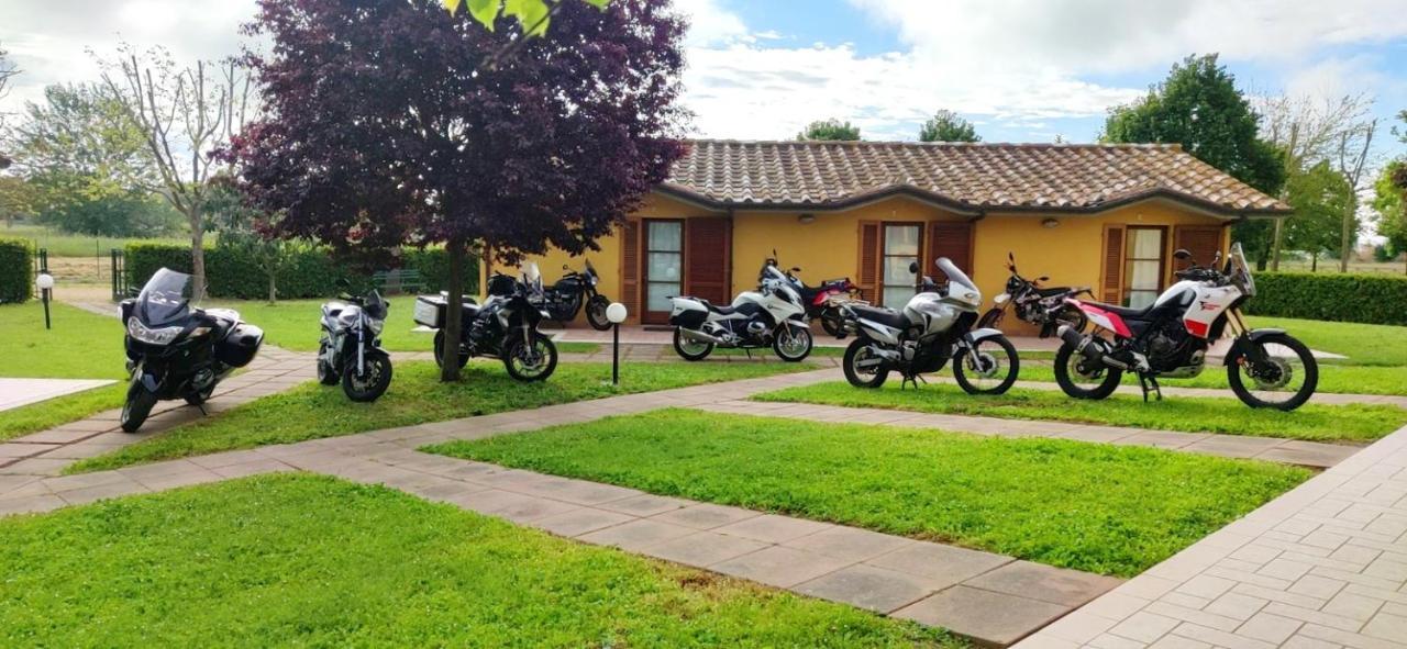 Le Macerine Hotel Castiglione del Lago Eksteriør billede
