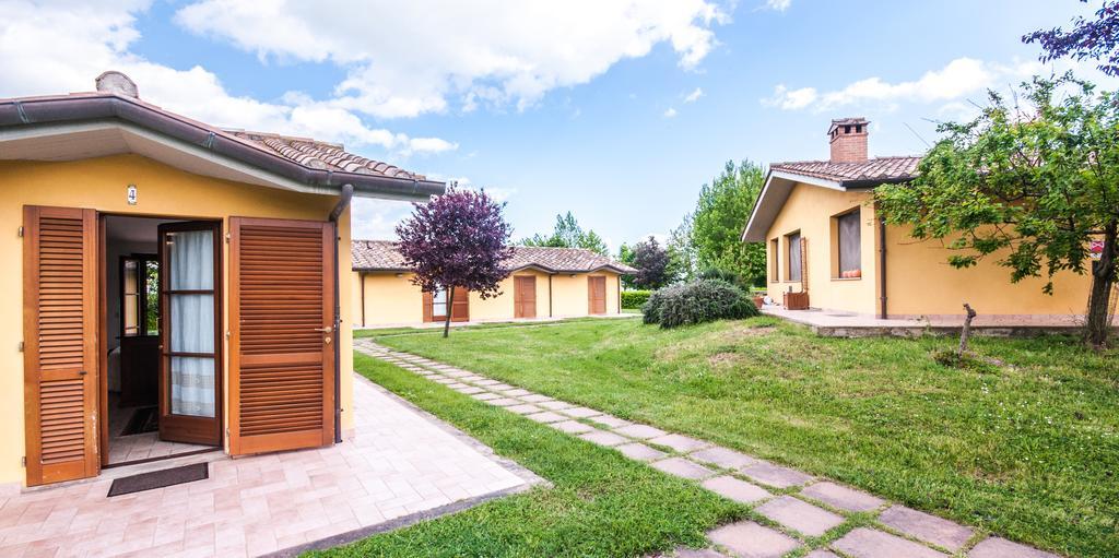 Le Macerine Hotel Castiglione del Lago Eksteriør billede