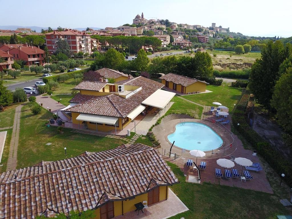 Le Macerine Hotel Castiglione del Lago Eksteriør billede