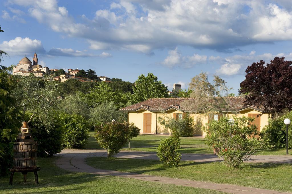 Le Macerine Hotel Castiglione del Lago Eksteriør billede