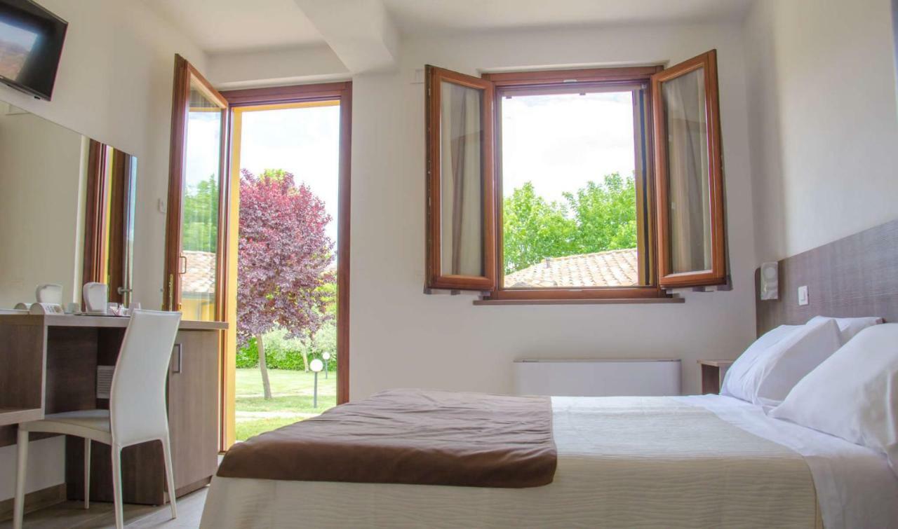 Le Macerine Hotel Castiglione del Lago Eksteriør billede